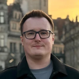 Artyom Shimanski, the maker of Use Emoji